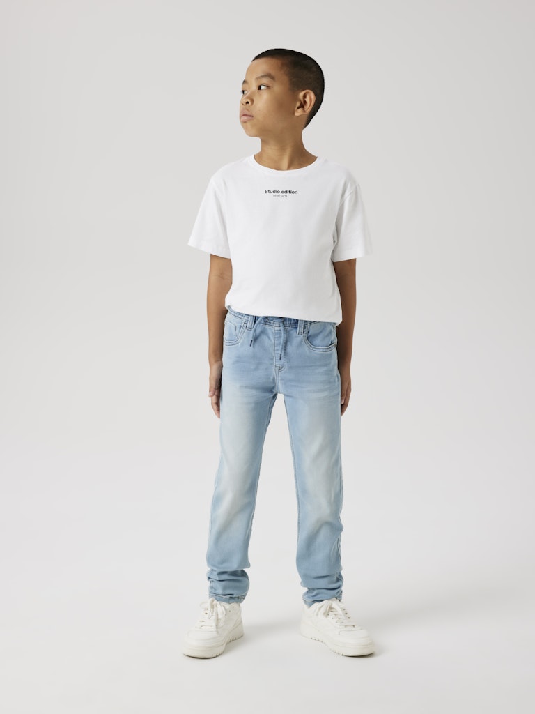 Jeans Mjuka Regular Resårmidja Ljus Tvätt Blå