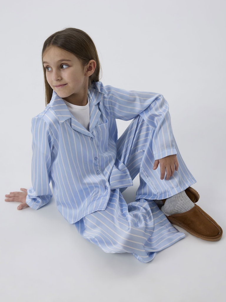 Glansig Pyjamasskjorta Ruth Randig Blå/Vit