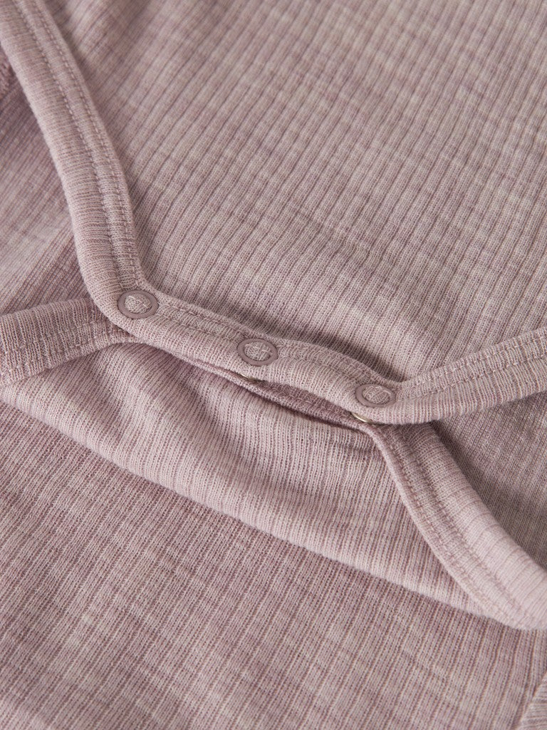 Body Merinoull Wax NB Ribbad Enfärgad Rosa