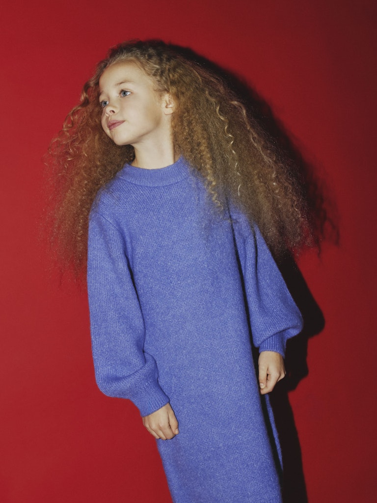 Klänning Omarian Stickad Enfärgad Blå