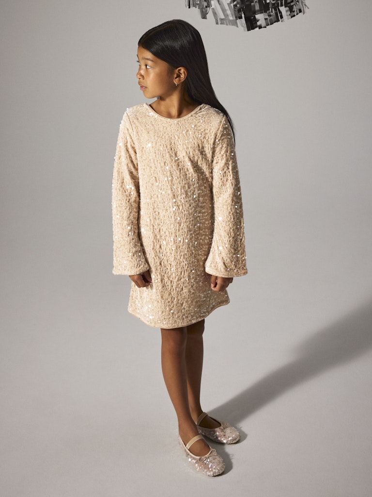Paljettklänning Rusitta Långärmad Beige