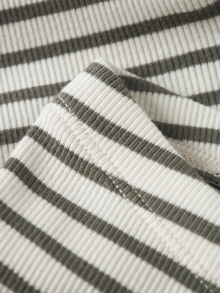 Byxa/Legging Bani Ribbad Randig Grön