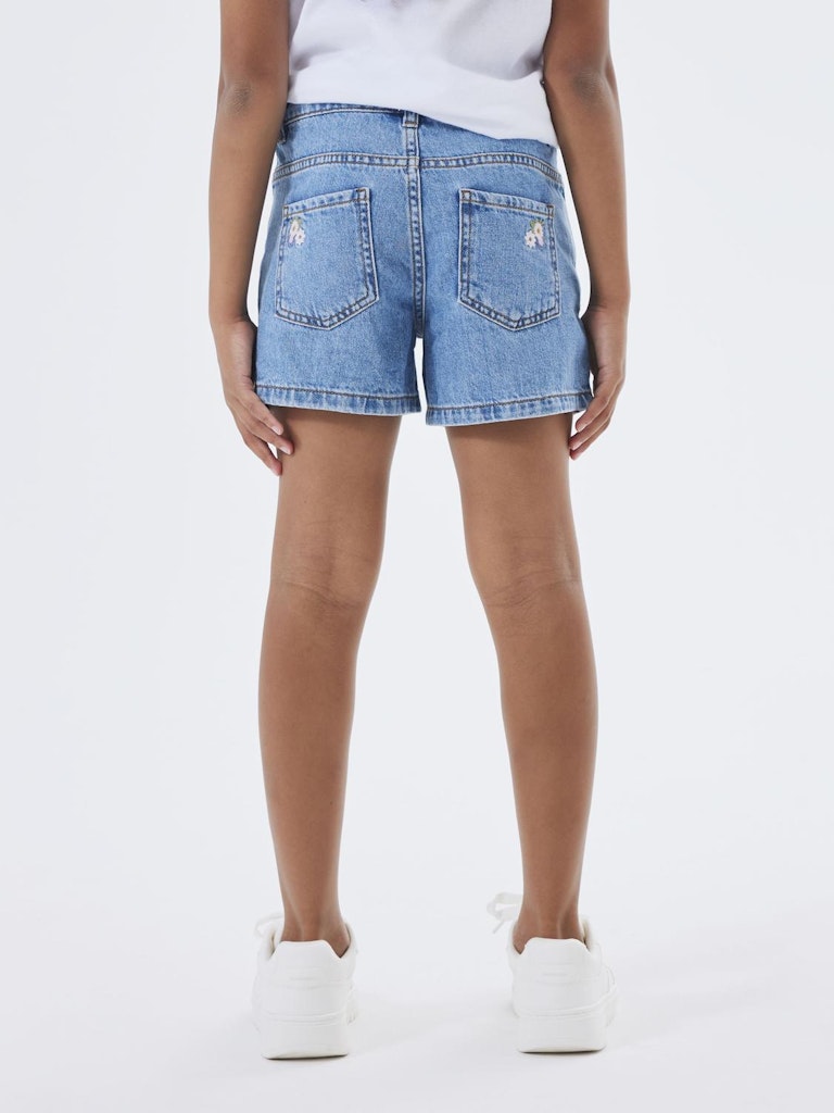 Jeansshorts Bella Regular Blommor Brodyr Blå