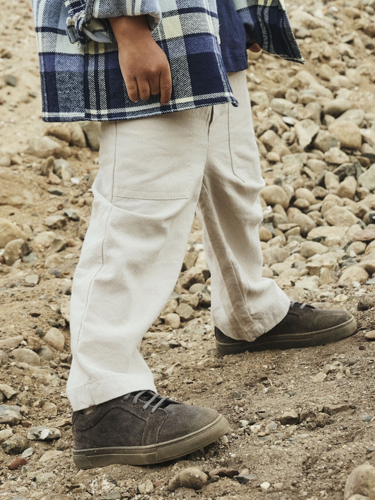 Byxa Derik Enfärgad Bomull Beige