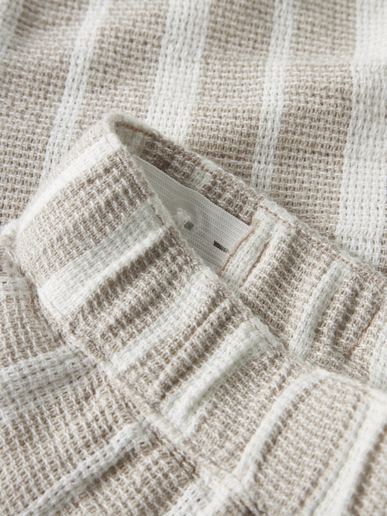 Shorts Foko Randiga Beige/Vit