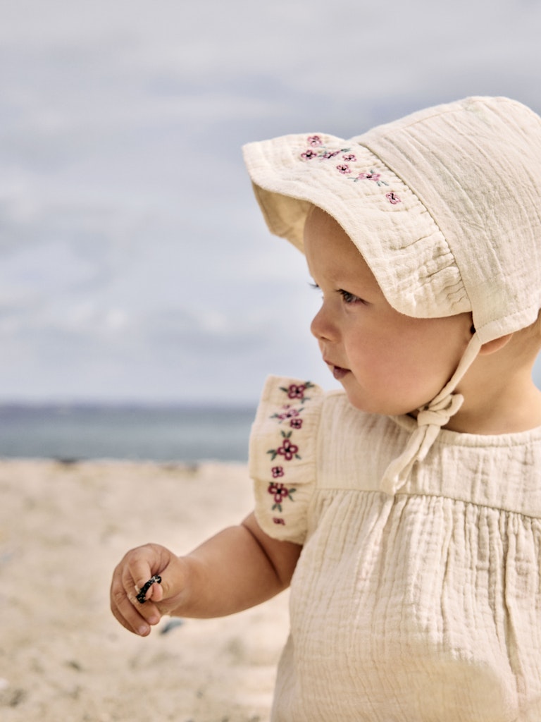 Hatt Himmas Muslin Brodyr Beige