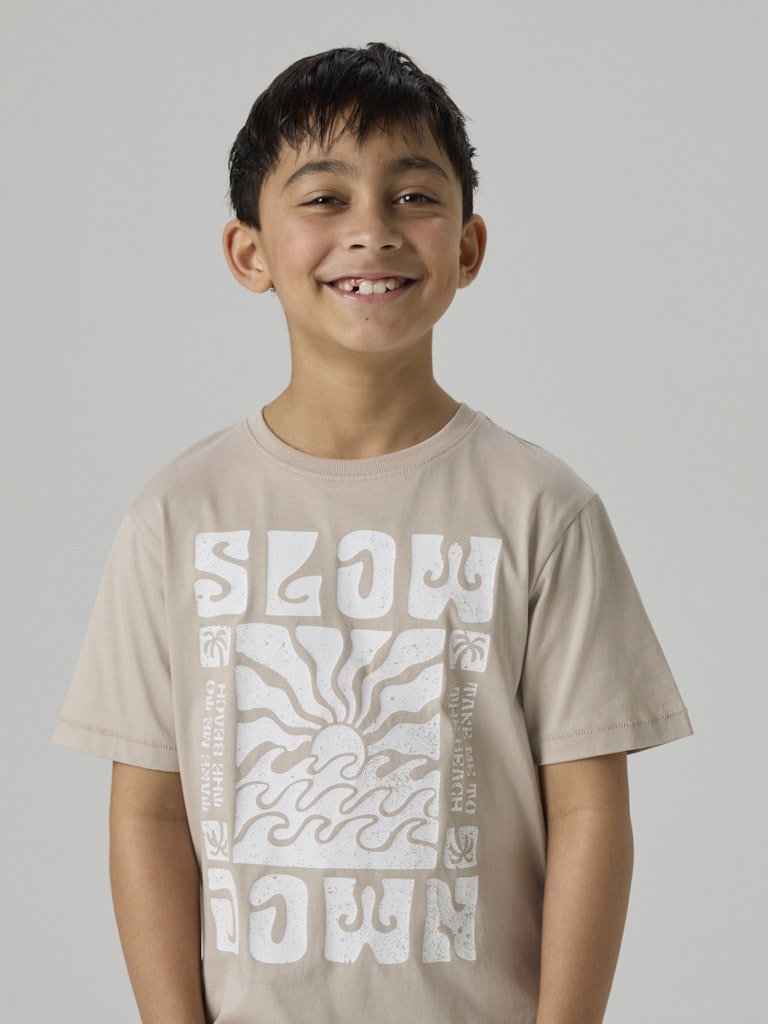T-shirt Kortärmad Slow Down Jude Beige