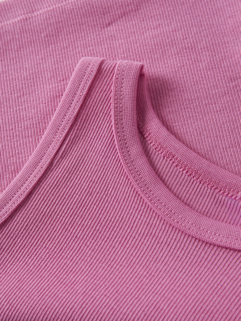 Topp Nakal Croppad Ribbad Rosa