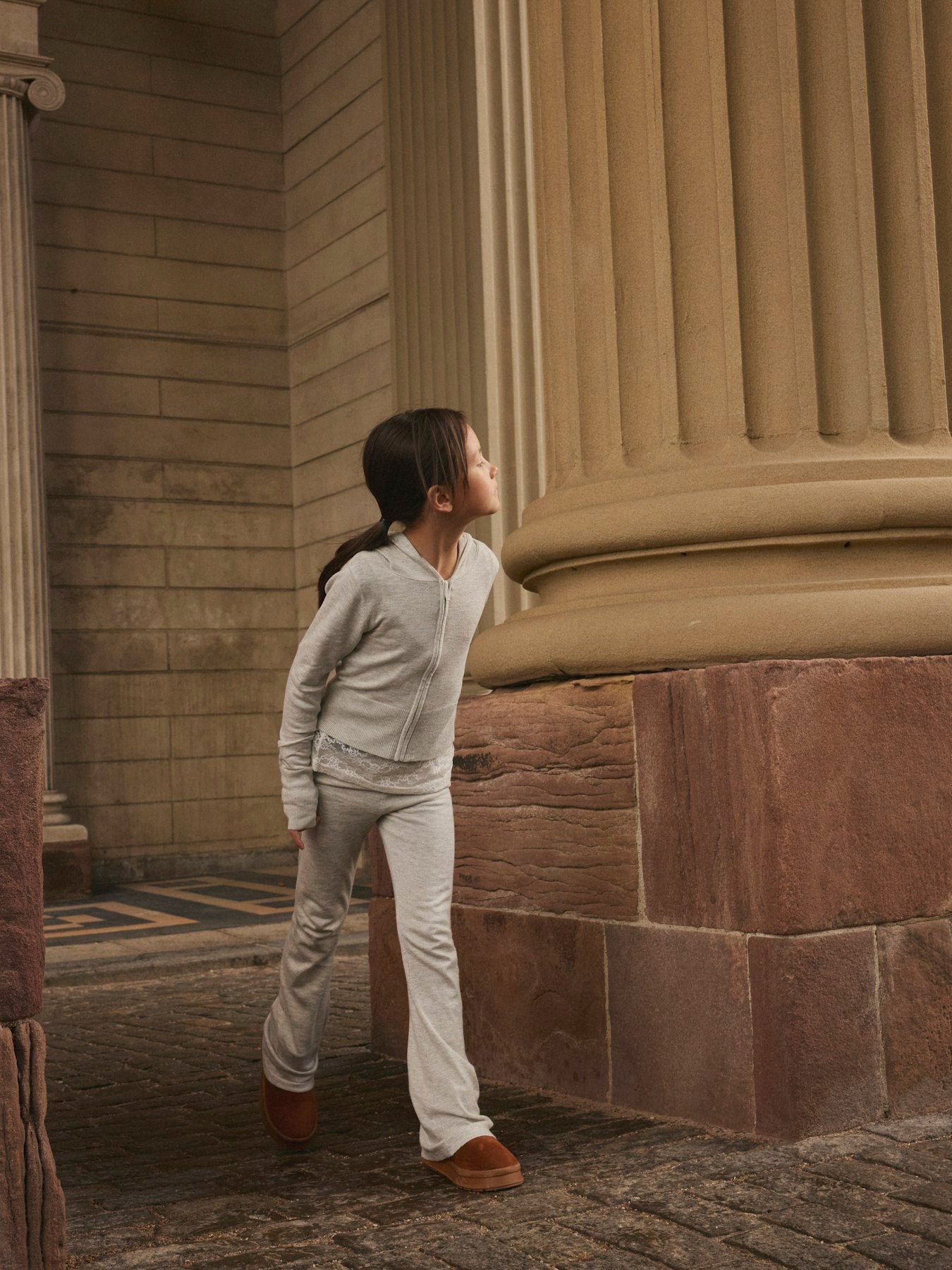 Byxa Nullaria Bootcut Enfärgad Grå